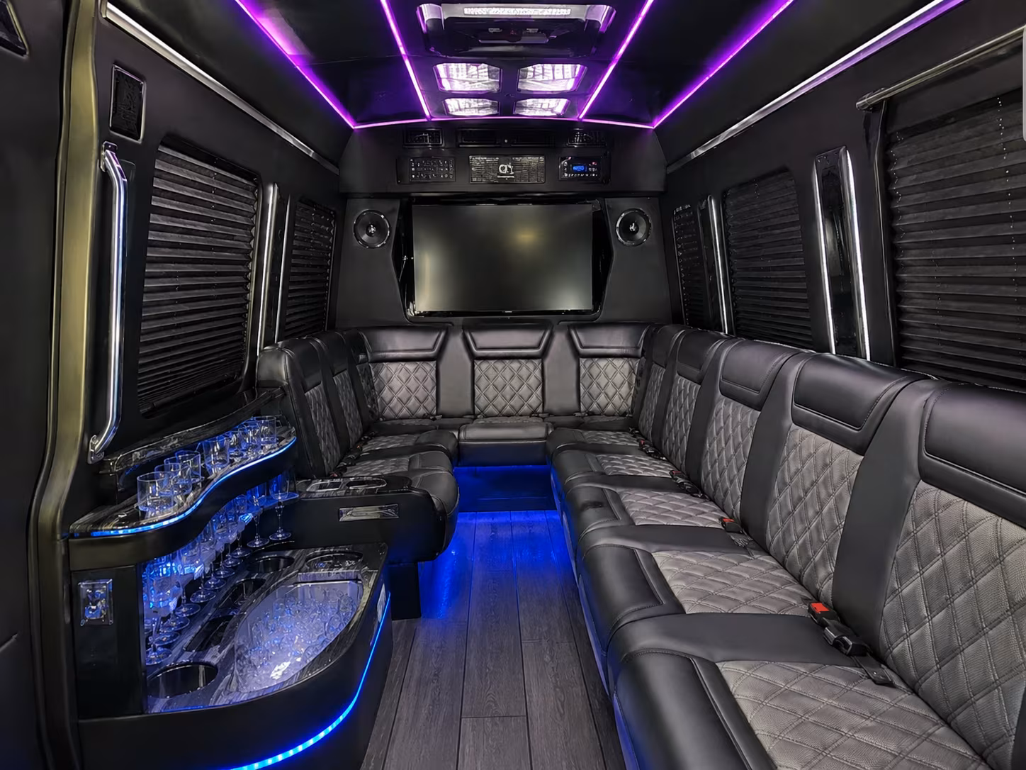 hot august nights reno rodeo event shuttle buses